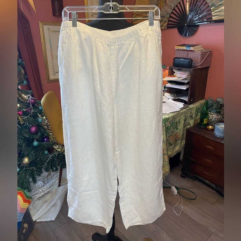 FLAX wide leg white linen pants. So breezy and beautiful. Size medium/large